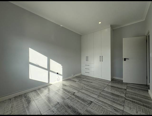 3 BEDROOM HOUSE FOR SALE IN SANDOWN